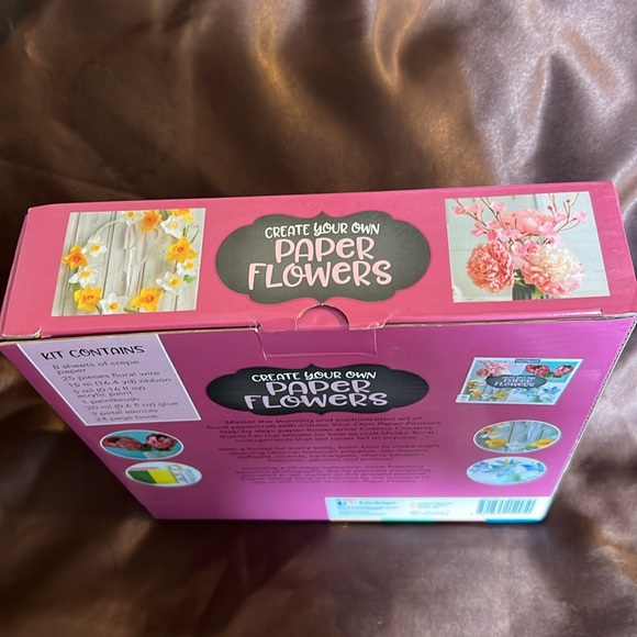 BEAUTIFUL CRAFTMAKER GIFT BOX CREATE OWN PAPER FLOWERS BRAND NEW - Picture 5 of 8